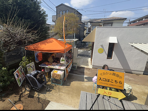 チアマルシェに出展したハッピーラブズのブース